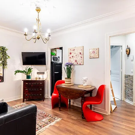 Guestready - Cozy Elegance Near Attractions Apartment Paris