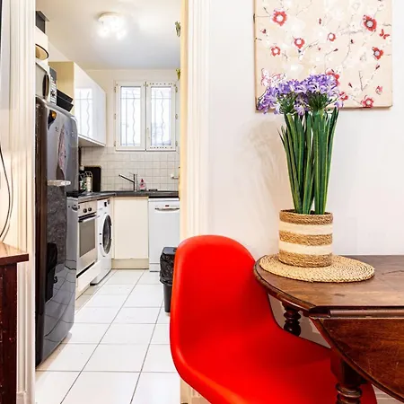 Apartment Guestready - Cozy Elegance Near Attractions